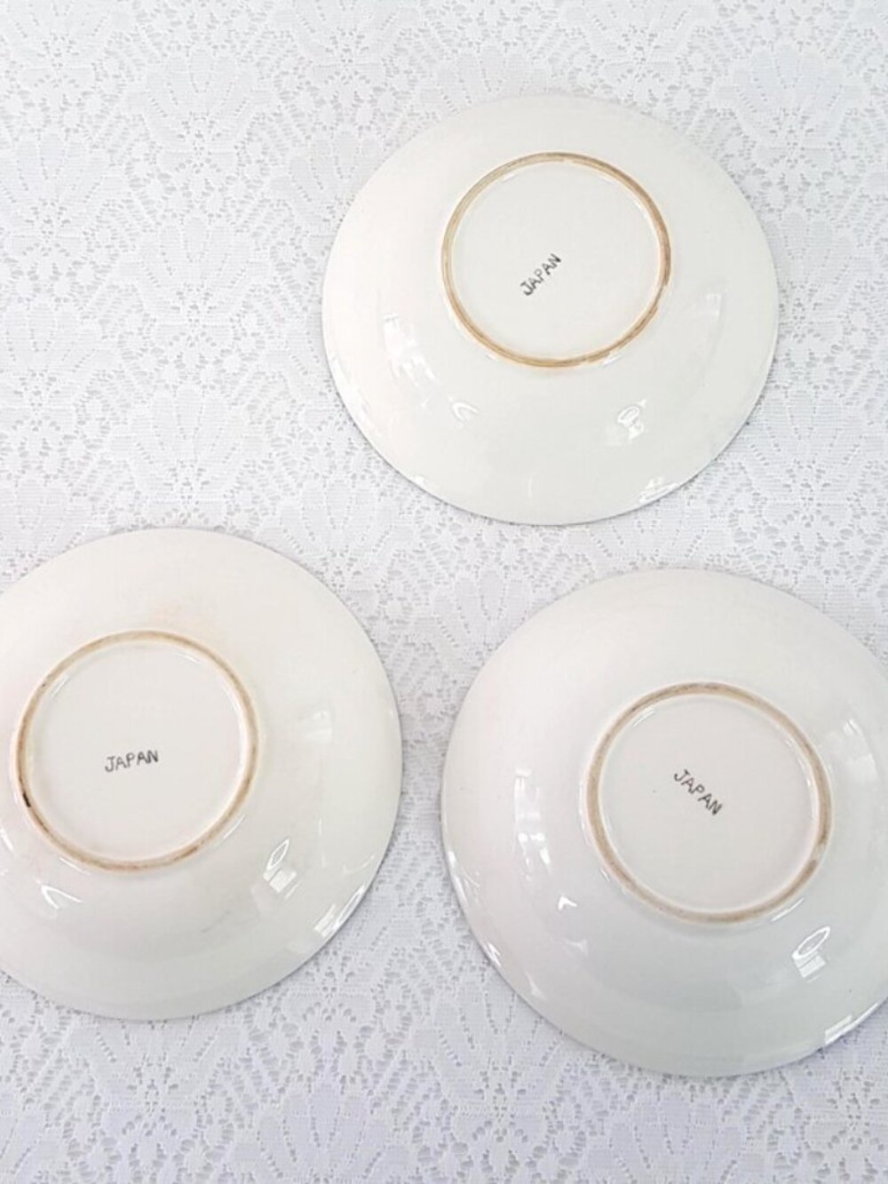 Vintage Blue Willow Soup Cereal Bowls Japan Blue White Transferware - Set of 3 - Picture 7 of 8